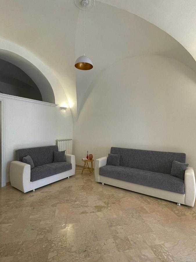 La Casa A Fianco Apartment Martina Franca Luaran gambar